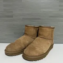 UGG ブラウン ショートムートンブーツ 　 ２4㎝のサムネイル