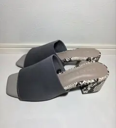 【新品】グレー ブロックヒールサンダルMのサムネイル