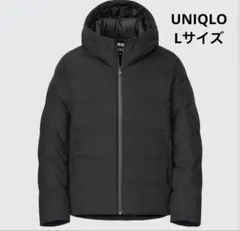 UNIQLO ブラック フード付き　シームレスダウンパーカー　ジャケッ