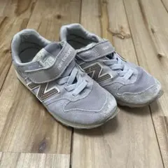 new balance 22 グレー スニーカー　18センチ