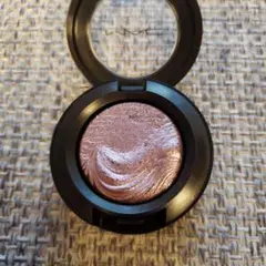 MAC　エクストラディメンションアイシャドウ　スモーキーモーヴ