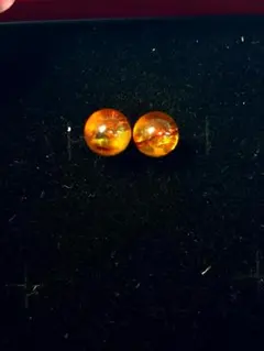 アンバーカラー フラワー スタッドピアス レジン