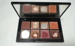 コスメデコルテ アイグロウ ジェム プレストパレット 00