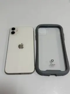 iPhone11 ホワイト　256GB ケース付き