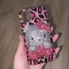 iPhone11 ハローキティーケース