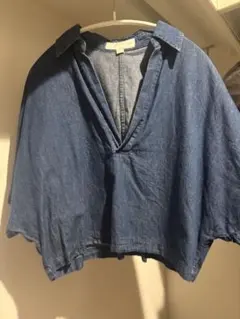 ZARA デニムブルー Vネック 半袖シャツ
