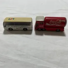 ミニカー「名古屋観光バス」「コカコーラトラック」の2 台