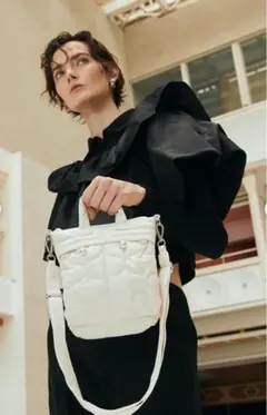 LeSportsac ❤︎ SMALL HELMET BAGホワイトキルト