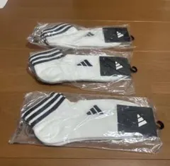 adidas ストライプ ホワイトソックス Sサイズ　(22〜24㎝)