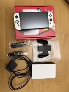 Nintendo Switch 有機ELモデル ホワイト本体　おまけ付き