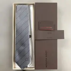 PATEK PHILIPPE ネクタイ 専用箱付き230ページカタログおまけ付き