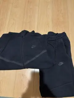 NIKE テックフリース　黒　上下　L