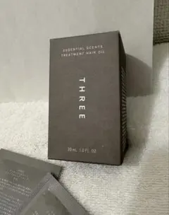 THREE ヘアオイル スタイリング剤