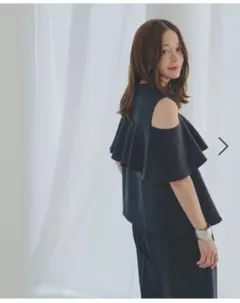 グローバルワーク　高山直子さんコラボ　リネンライク肩開きブラウス　EiiSのサムネイル