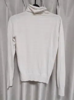 スナイデル　タートルネックセーター