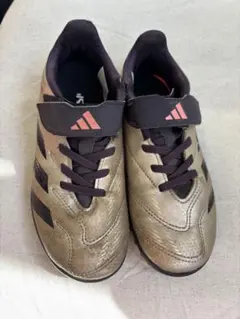 20cm トレーニングシューズ　サッカーシューズ