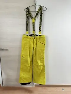 バートン　スノーボードパンツ（女性用）