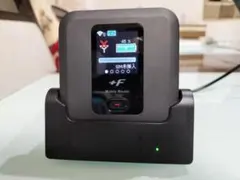 F 5G Mobile Router FS050W 本体 + 専用クレードル - メルカリ