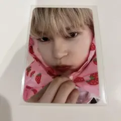 ZB1 ソンハンビン　4集withmuuラキドロ　いちご　トレカ