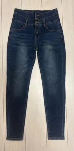 DAY CLOSET スキニーデニムのサムネイル