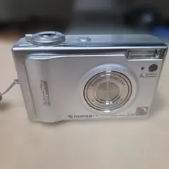 FUJIFILM FinePix F10 xDカード1GB付属のサムネイル