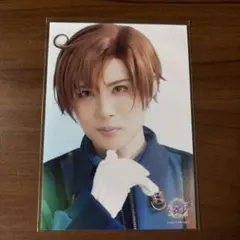 樋口裕太 写真集 無邪気 初回限定版 DVD付き バーイベ アクスタ 舞台グッズ Amazon.co.jp: 樋口裕太30th anniversary photo book無邪気