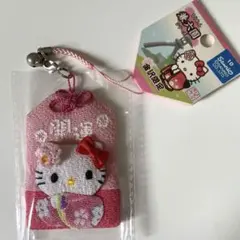 開運お守り　ハローキティ　ピンク　和装　ちりめん布　金沢限定　兼六園のサムネイル
