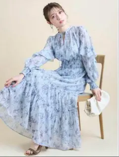 アプワイザーリッシェ ニュアンスフラワープリントワンピース