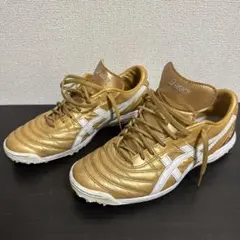 asics ゴールド サッカーシューズ