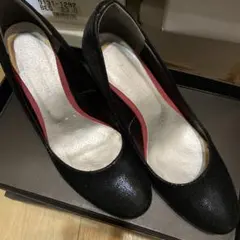 パンプス　ブラック　美品のサムネイル