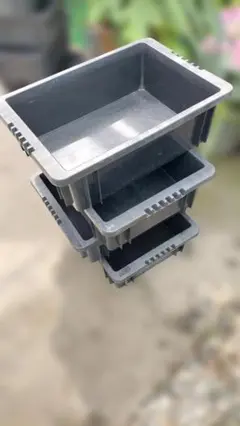 メダカ飼育容器 8個セット トロファスト 黒 - メルカリ