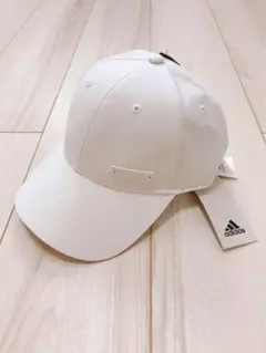 【新品】 アディダス キャップ 帽子 ‎白 シンプル