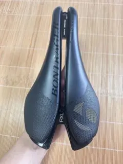 Bontrager Hilo RXL サドル 145mmのサムネイル