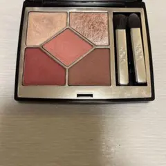 ディオールショウ サンク クルール　823 ローザ ムタビリス