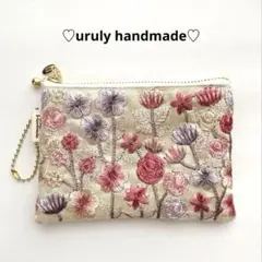 【再販柄】インド刺繍 シルクフラットポーチ＊内布リバティタナローン 12cm