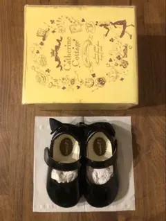 Catherine Cottage 黒 リボン付きフォーマルシューズ