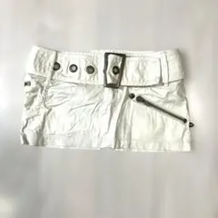 y2k 00s 平成ギャル　グランジ　ギミック　ダークコア　ローライズ