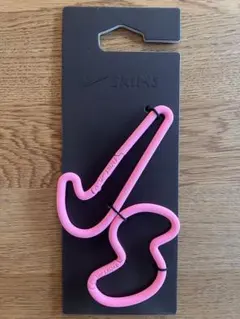 即完売品 SKIMS × NIKE カラビナセット ピンク レア - メルカリ