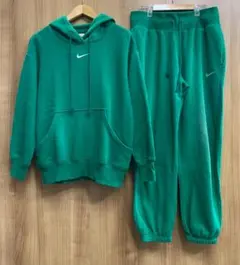 ナイキ スウェット セットアップ 裏起毛 フード付き グリーン L