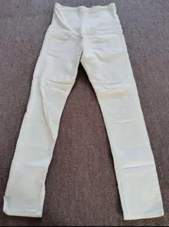 Item thumbnail for item bade8b71-87c3-40f1-83f7-655d6c47b377