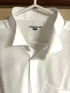 ウイングカラーシャツ