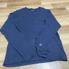 Champion ネイビー 長袖Tシャツ