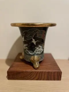 愛楽園製 皇室献上品用の蘭鉢 皇太子殿下 御成婚記念 愛楽園製 皇室献上品用の蘭鉢 皇太子殿下 御成婚記念 - メルカリ