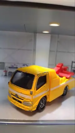 トミカ トヨタ ダイナ レッカー車