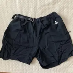 ACG ブラックショートパンツ　メンズ　Sサイズ