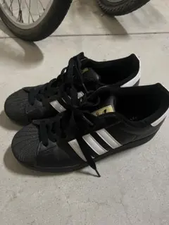 addidas ブラック/ホワイト