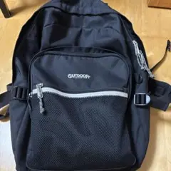 OUTDOOR ブラックリュック メッシュポケット付き