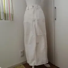 ホワイト デニムタイトスカート スリット入り
