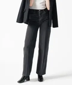 Levi’s 飯豊まりえ別注 RIBCAGE WIDE LEG IM ブラック