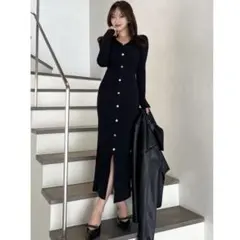 RESEXXY（リゼクシー）ゴールドボタンタイトニットワンピース